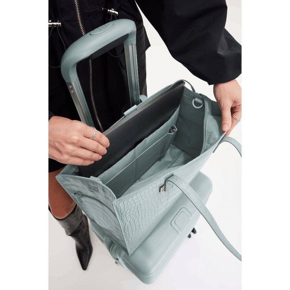 NWT BEIS Work Tote - Slate Blue/Gray - Embossed Faux Leather - Picture 4 of 7